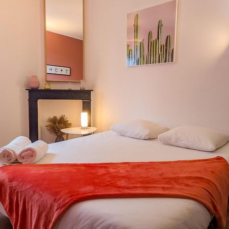 Le Cocon Bleu - Appartement Calme - Parking Gratuit - Fibre Arras Eksteriør bilde